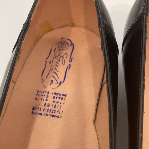 WOMEN'S LEATHER SHOES - Picture 6 of 9